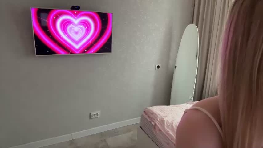 leonormcelyea 🚻 online chat