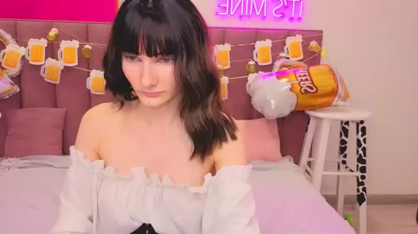 lili_flowerr 🔁 online nude webcam