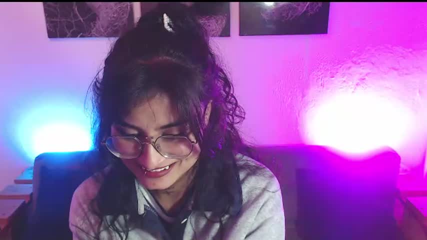 liliclan_ 🥎 online nude webcam