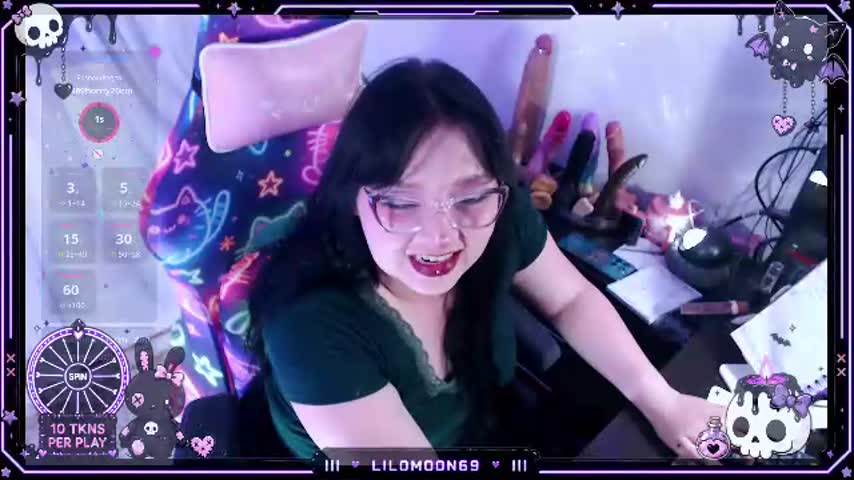 lilomoon69 ➗ naked webcam chat