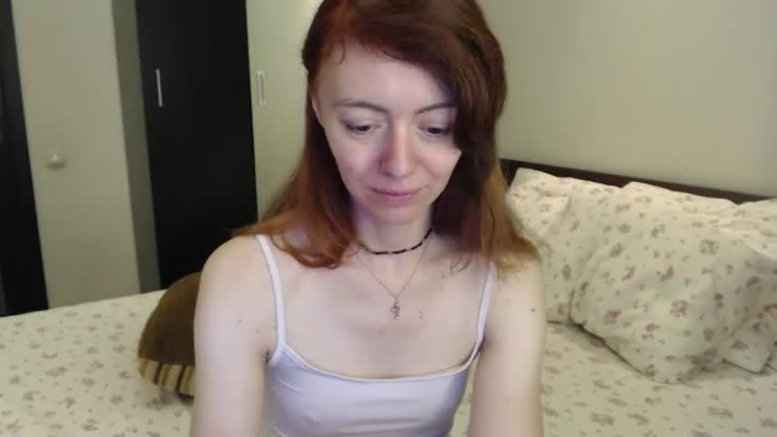lina_rouge_ 🌇 webcam
