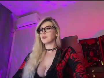 liya_ray 🦍 nude chat