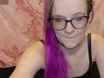 lizzy_b live