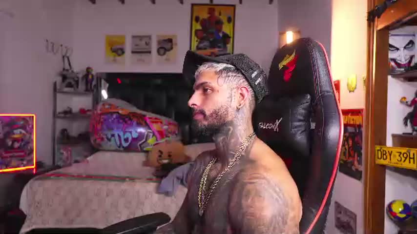 logan_hugh8 🖇 online naked chat