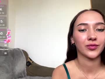 madalyneaks 🧗 free nude webcam
