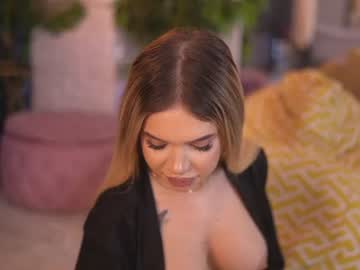 maevarey 🙌 online chat