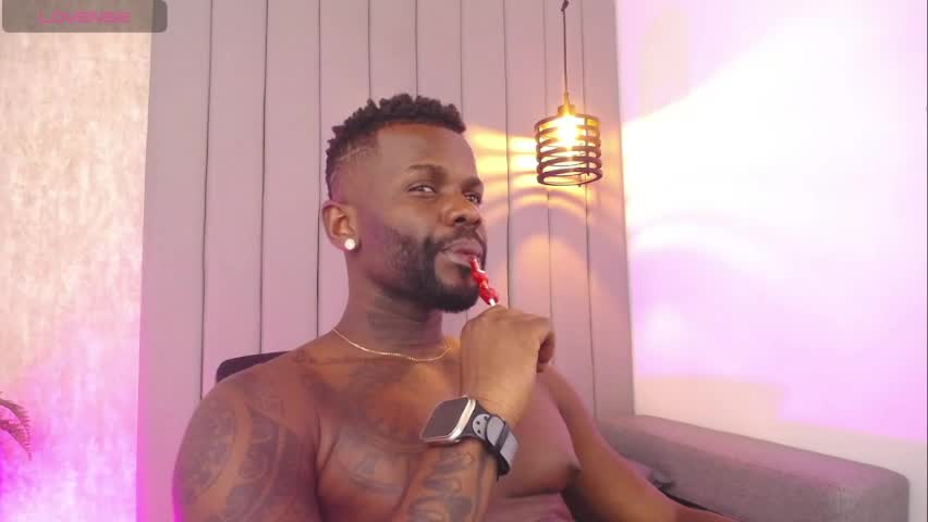mark_black_ ✊ adult chat