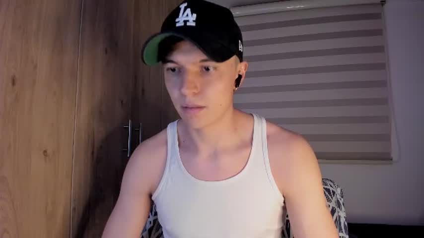 mastrangelo_x 🔆 live naked stream
