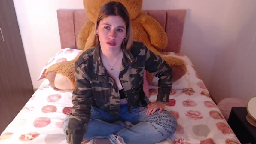 meganlk 🍷 live sex webcam