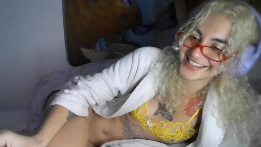 melaniefairy 🌉 live naked webcam