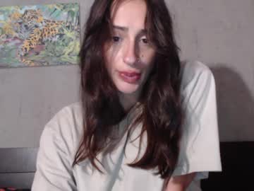 mia_meeeow live