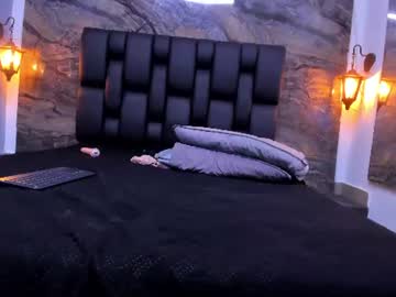 miaablondee_ 😶 online sex cam