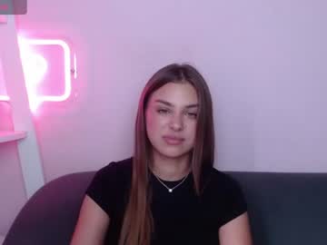 milanaangelas live
