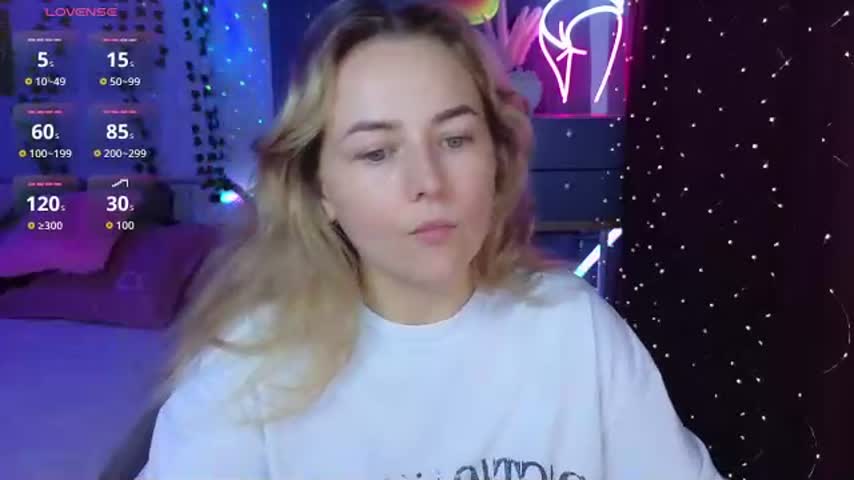 mira_mermayd 🔟 live cam