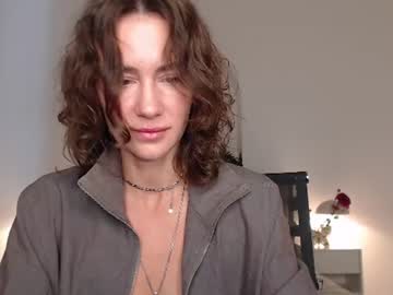 miss_juliaa_ 🚚 online naked cam