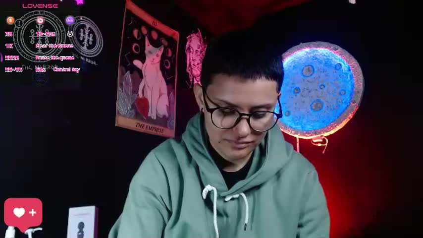 nikky_tomboy444 🚸 online sex chat