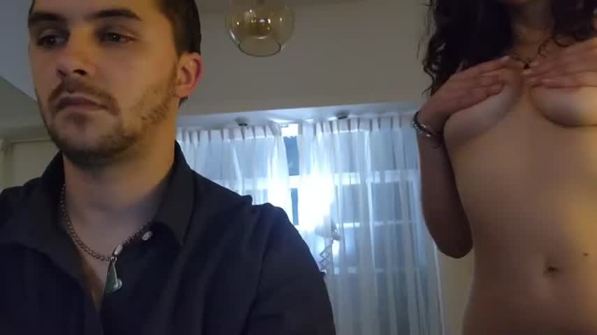 ooluchyferoo 🚢 naked cam chat
