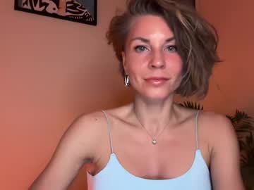 orelivana ✊ free live cam