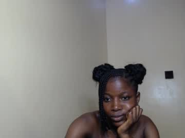 petitexxgoddess live