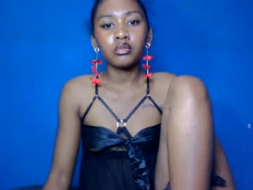 razafindrasoa 🐓 live naked stream
