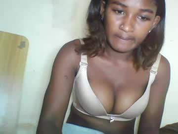 rhoanna 🍍 live sex webcam