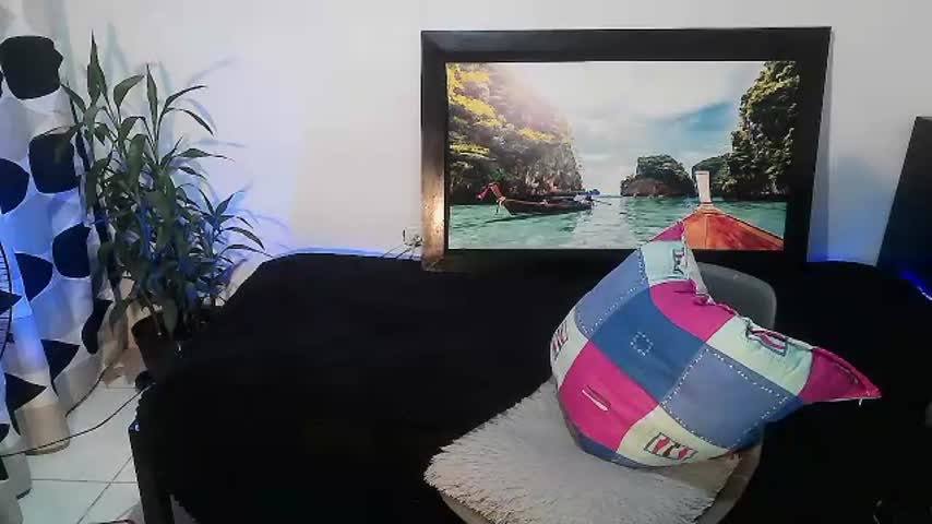 roggerit111 💷 live webcam