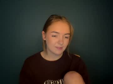 roxysweetdream 😒 free webcam