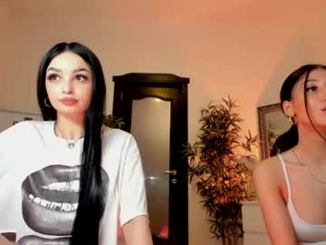 rubyylicious 🔻 naked cam