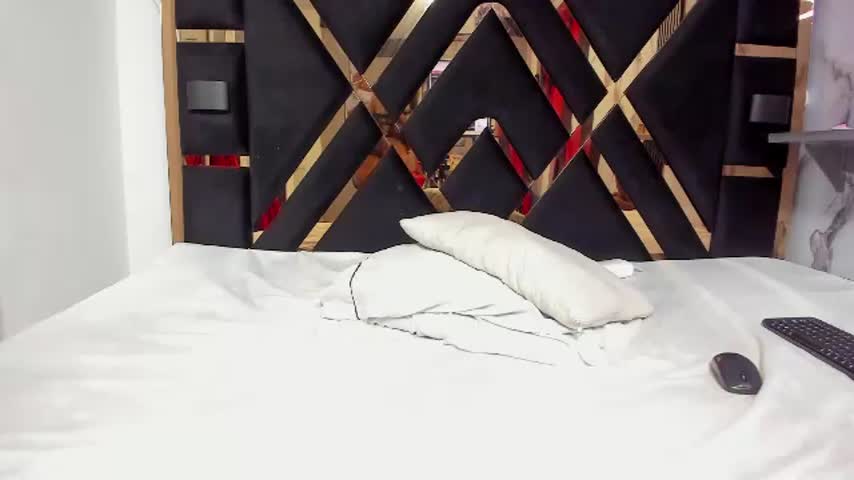 sara_tourner ⛓ live sex webcam
