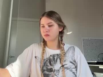 sarawaldhoff 🐖 adult chat