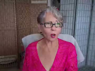 silky_petra2 live
