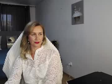vanessakleiner 💡 live naked stream