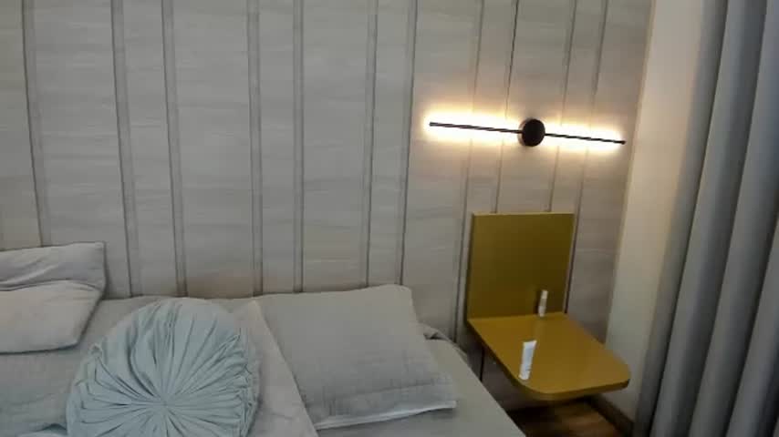 violeth_monroe live