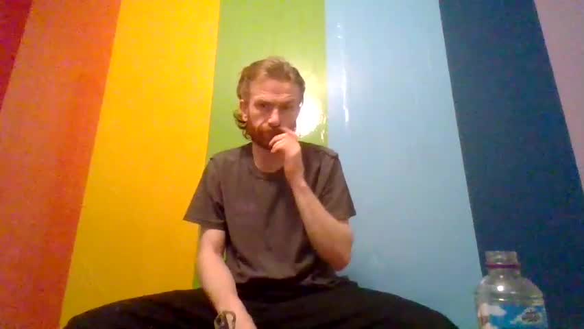 yoshiyoshi69 🏣 free live cam