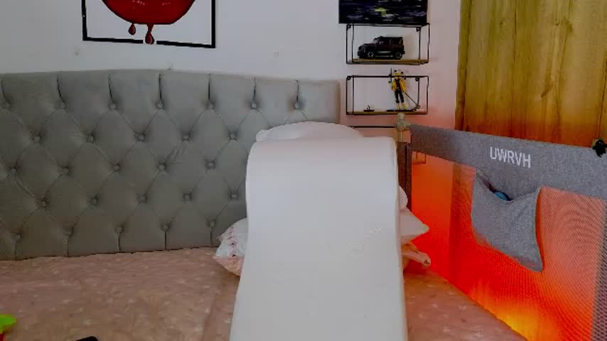 yues0506 🐊 free naked webcam