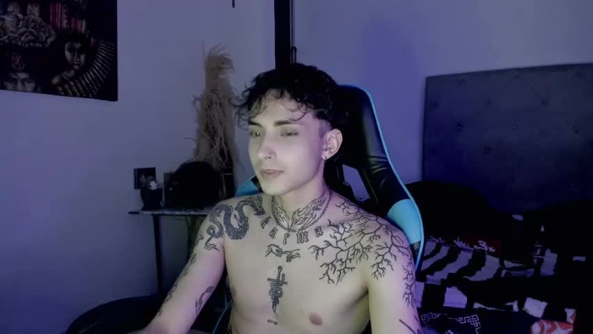 zack_tattoo 📷 live naked stream
