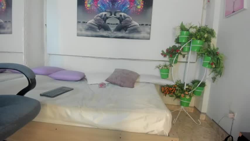 zahra_nur live